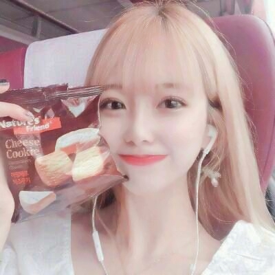 绝美网红照片女生头像来袭✨ 女生头像 第27张 绝美网红照片女生头像来袭✨ 女生头像 第27张