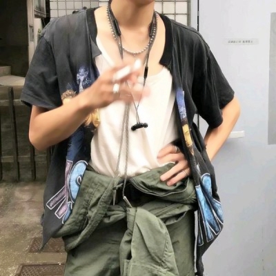 不露脸也超有氛围感的高清部位男生头像 男生头像 第10张 不露脸也超有氛围感的高清部位男生头像 男生头像 第10张
