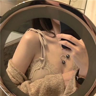 👸绝美露肩真人女生头像大全 女生头像 第4张 👸绝美露肩真人女生头像大全 女生头像 第4张