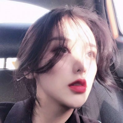 超绝！女生性感身材头像来袭🔥 女生头像 第26张