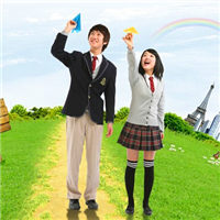 扔纸飞机头像图片大全 其它头像 第9张 扔纸飞机头像图片大全 其它头像 第9张