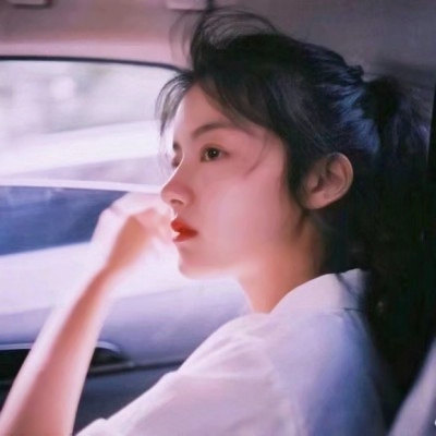时尚感拉满的真人头像女✨ 女生头像 第7张 时尚感拉满的真人头像女✨ 女生头像 第7张