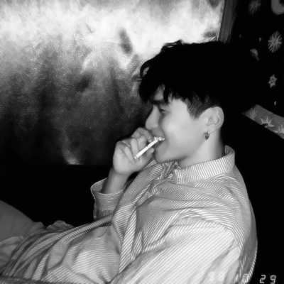 酷帅来袭!真人高清高冷男生头像大全✨ 男生头像 第6张 酷帅来袭!真人高清高冷男生头像大全✨ 男生头像 第6张