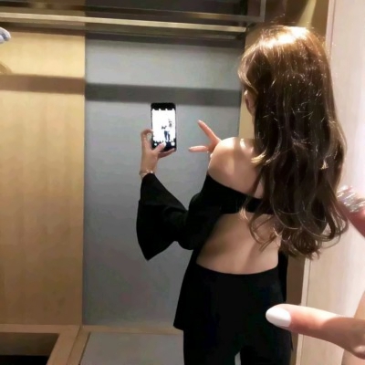 超绝！女生性感身材头像来袭🔥 女生头像 第13张