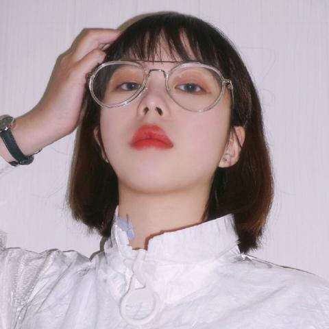 超A霸气!拽姐必备微信头像来袭 女生头像 第7张 超A霸气!拽姐必备微信头像来袭 女生头像 第7张