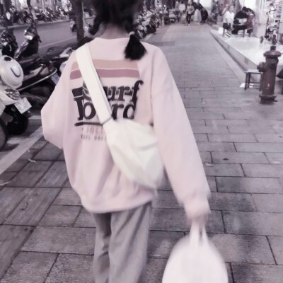 绝美网红照片女生头像来袭✨ 女生头像 第22张 绝美网红照片女生头像来袭✨ 女生头像 第22张
