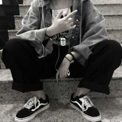 个性女生必备！不露脸的身体部位头像超绝✨ 女生头像 第3张