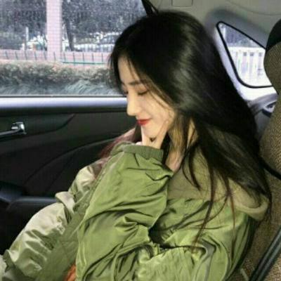 酷酷的照片女生头像,酷飒感拉满✨ 女生头像 第3张 酷酷的照片女生头像,酷飒感拉满✨ 女生头像 第3张