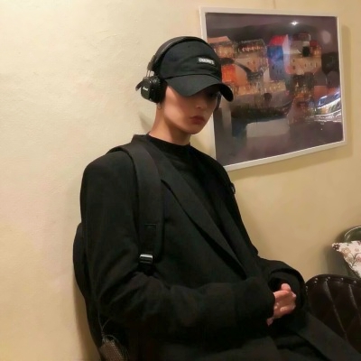 被帅晕！这些网图男生高清头像绝了 男生头像 第1张