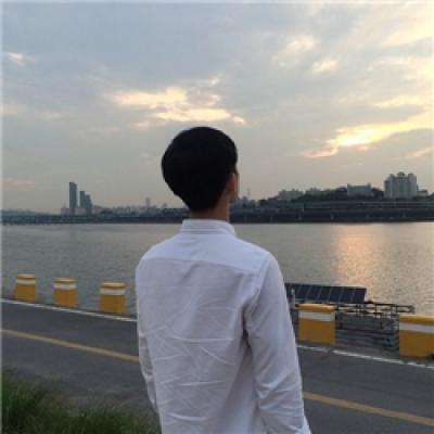 适合稳重男生用的真人微信头像 男生头像 第10张