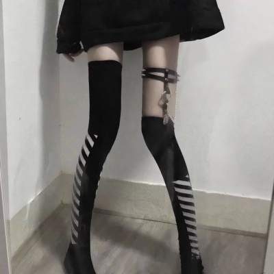 不露脸的下半身女生头像,超有氛围感✨ 女生头像 第20张 不露脸的下半身女生头像,超有氛围感✨ 女生头像 第20张