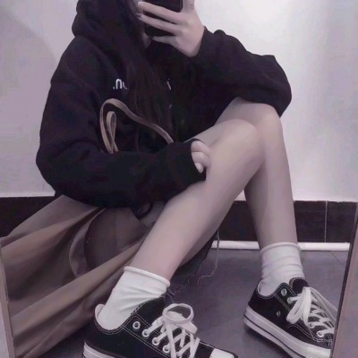 不露脸的下半身女生头像,超有氛围感✨ 女生头像 第8张 不露脸的下半身女生头像,超有氛围感✨ 女生头像 第8张
