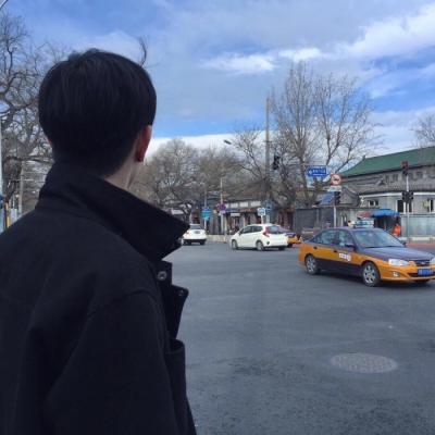 适合稳重男生用的真人微信头像 男生头像 第9张