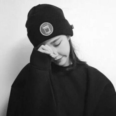 那些透着寂寞感的真人女生头像 女生头像 第8张 那些透着寂寞感的真人女生头像 女生头像 第8张