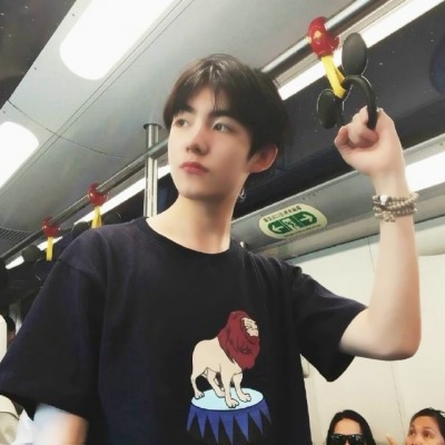 真人男生头像酷的图片，帅到犯规😍 男生头像 第10张