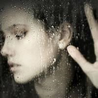 🌧️雨中氛围感拉满的女生头像大全 女生头像 第9张 🌧️雨中氛围感拉满的女生头像大全 女生头像 第9张