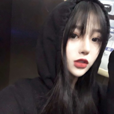 绝美!QQ女生必备的优质真人头像大全✨ 女生头像 第10张 绝美!QQ女生必备的优质真人头像大全✨ 女生头像 第10张