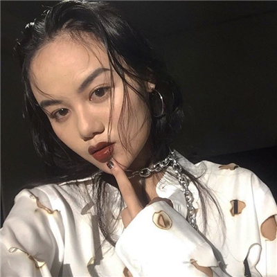 超A冷酷霸气女生真人头像来袭! 女生头像 第21张 超A冷酷霸气女生真人头像来袭! 女生头像 第21张