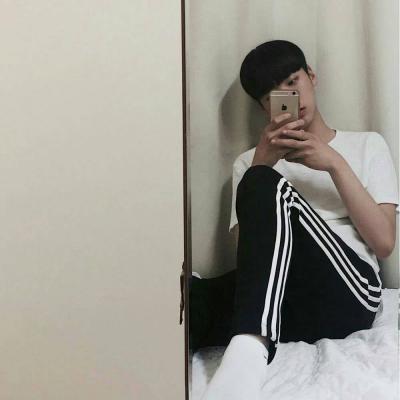 宝藏发现✨超帅男生真人微信头像大集合 男生头像 第10张 宝藏发现✨超帅男生真人微信头像大集合 男生头像 第10张