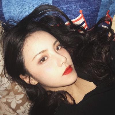 超绝!冷酷感高清女生微信头像来袭 女生头像 第10张 超绝!冷酷感高清女生微信头像来袭 女生头像 第10张