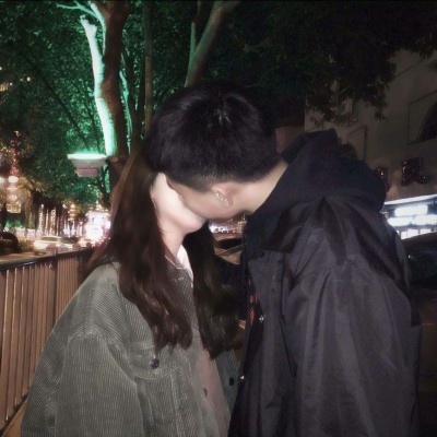 头像情侣一人一半双人，超甜超有默契💕 情侣头像 第11张