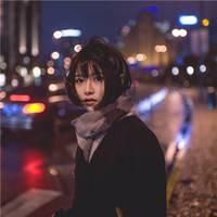 🌧️雨中氛围感拉满的女生头像大全 女生头像 第11张 🌧️雨中氛围感拉满的女生头像大全 女生头像 第11张