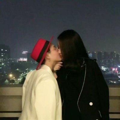 超酷!真人情侣双人超拽头像来袭 情侣头像 第2张 超酷!真人情侣双人超拽头像来袭 情侣头像 第2张