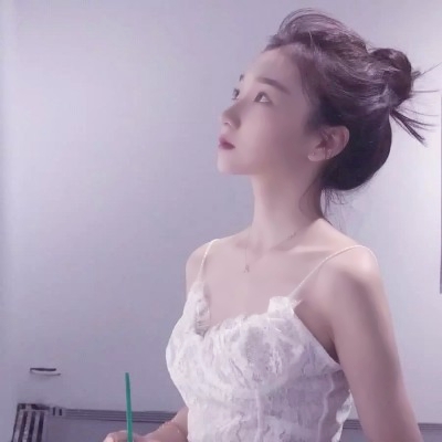 qq真人闺蜜女生头像一左一右👭太赞啦 ✨ 友情头像 第1张