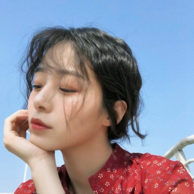 绝美!QQ女生必备的优质真人头像大全✨ 女生头像 第2张 绝美!QQ女生必备的优质真人头像大全✨ 女生头像 第2张