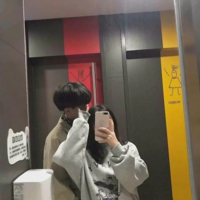超甜真人情侣头像来啦！一左一右超般配 情侣头像 第4张