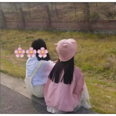 qq真人闺蜜女生头像一左一右👭太赞啦 ✨ 友情头像 第13张