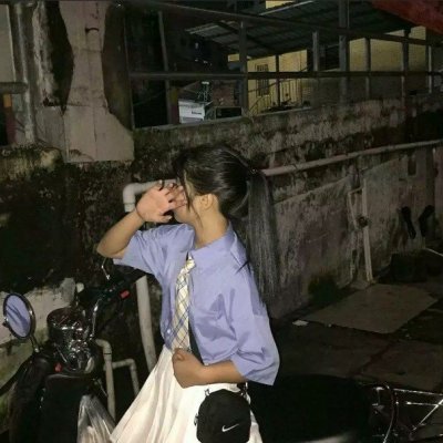 闺蜜头像一人一半真人背影😭 赶紧和闺蜜一起换上呀！ 友情头像 第6张