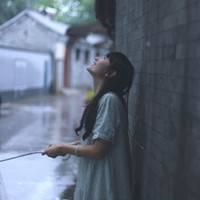 🌧️雨中氛围感拉满的女生头像大全 女生头像 第2张 🌧️雨中氛围感拉满的女生头像大全 女生头像 第2张