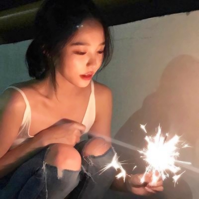 🔥巨好看的真人女生头像来袭 女生头像 第17张 🔥巨好看的真人女生头像来袭 女生头像 第17张