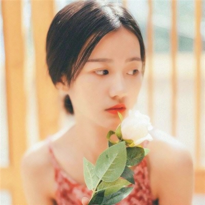美哭！这些小姐姐头像堪称颜值天花板😍 女生头像 第6张