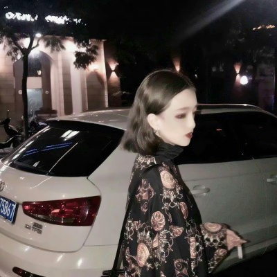 女王范十足👑微信霸气社会女生头像 女生头像 第4张