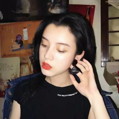 绝美真人个性气质女生高清头像来啦🥰 女生头像 第31张