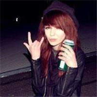 冷淡风伤感喝酒女生头像来袭🥀 女生头像 第15张