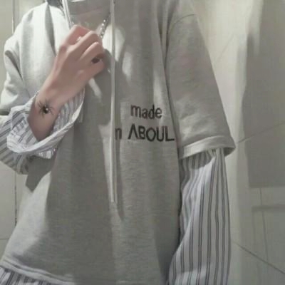 宝藏✨男生不露脸休闲头像来袭 男生头像 第10张