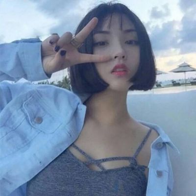 酷飒来袭！霸气短发女生头像大全💥 女生头像 第18张