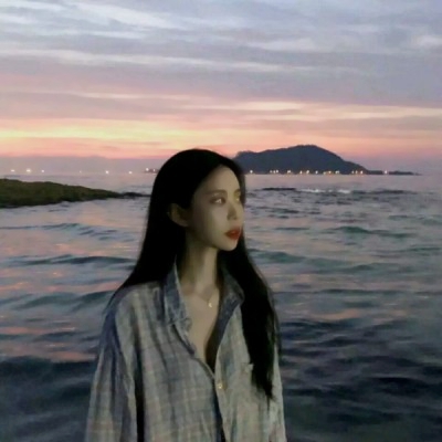 狠狠心动！安静清新气质女头✨ 女生头像 第19张