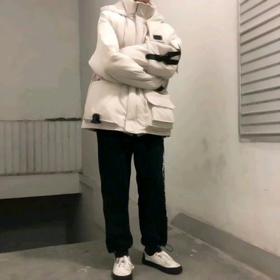 被这组短裙部位女生头像美哭啦🥰 女生头像 第11张