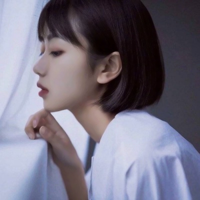 被这组高清女生侧颜头像美哭😭 女生头像 第11张