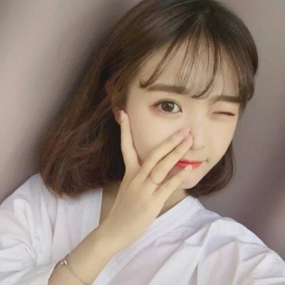 酷飒来袭！霸气短发女生头像大全💥 女生头像 第13张