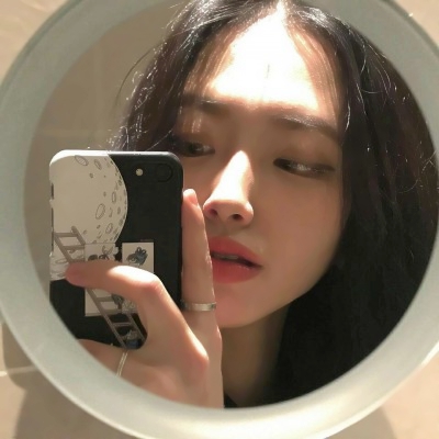 哇塞!真人霸气女生头像大集合🖼️ 女生头像 第10张 哇塞!真人霸气女生头像大集合🖼️ 女生头像 第10张