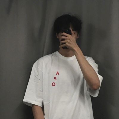 超真实帅哥拿手机自拍照像来袭📱 男生头像 第5张 超真实帅哥拿手机自拍照像来袭📱 男生头像 第5张