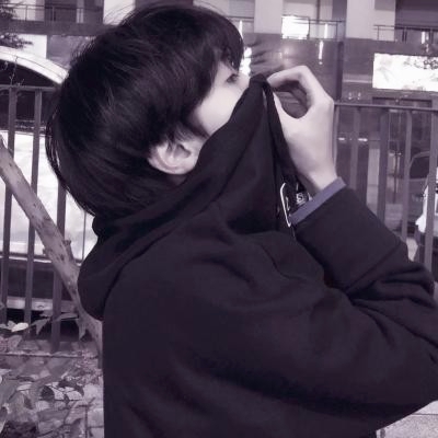 超酷的微信男生背影真人头像来袭👏 男生头像 第13张