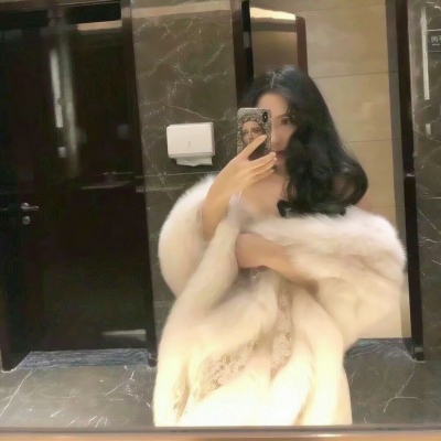 女王范十足👑微信霸气社会女生头像 女生头像 第8张