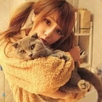 超甜！怀里抱猫的一男一女情侣头像来啦 情侣头像 第11张