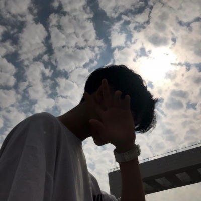 超酷的微信男生背影真人头像来袭👏 男生头像 第16张